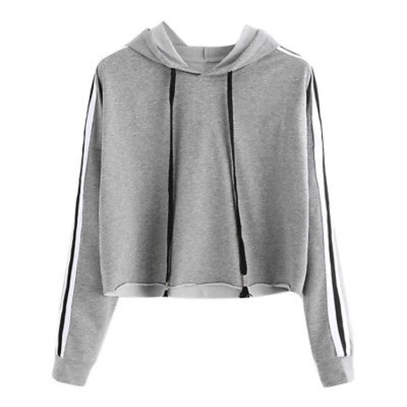 grey sweatshirt crop top